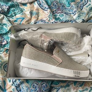 MICHAEL Michael Kota Keaton slip on; Glitter mesh